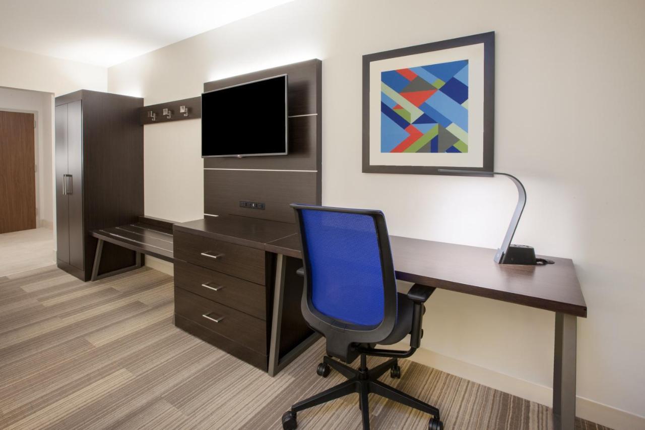 Holiday Inn Express - San Antonio East I-10 By Ihg Exterior foto