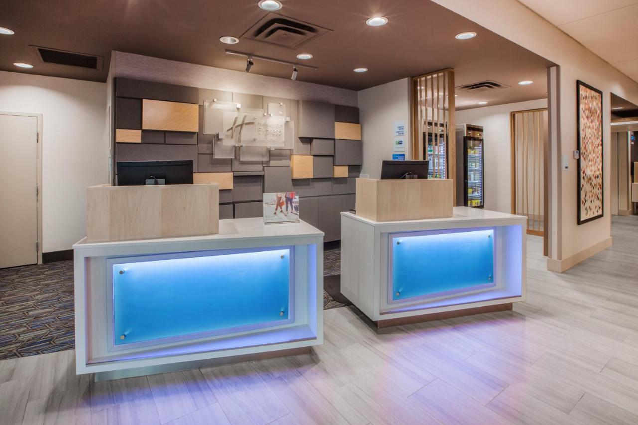 Holiday Inn Express - San Antonio East I-10 By Ihg Exterior foto