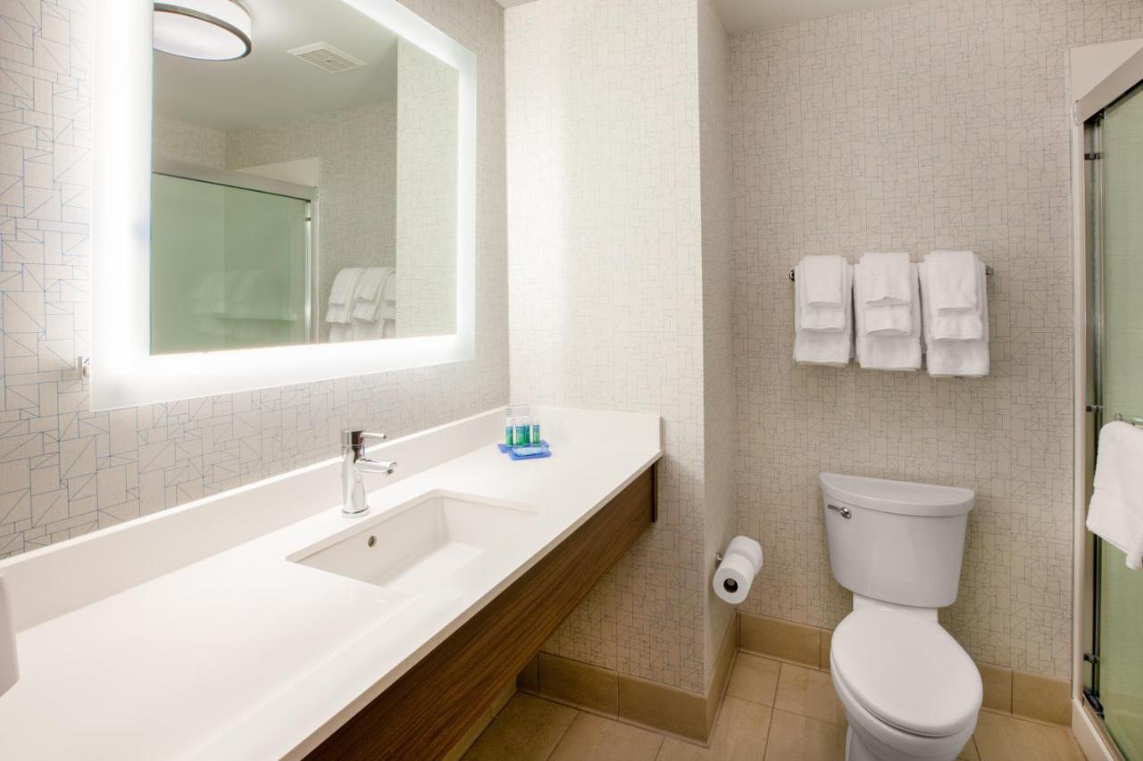 Holiday Inn Express - San Antonio East I-10 By Ihg Exterior foto
